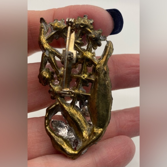 Gold Tone Rhinestone and Aurora Borealis Floral Spray Brooch Unmarked - Picture 4 of 4